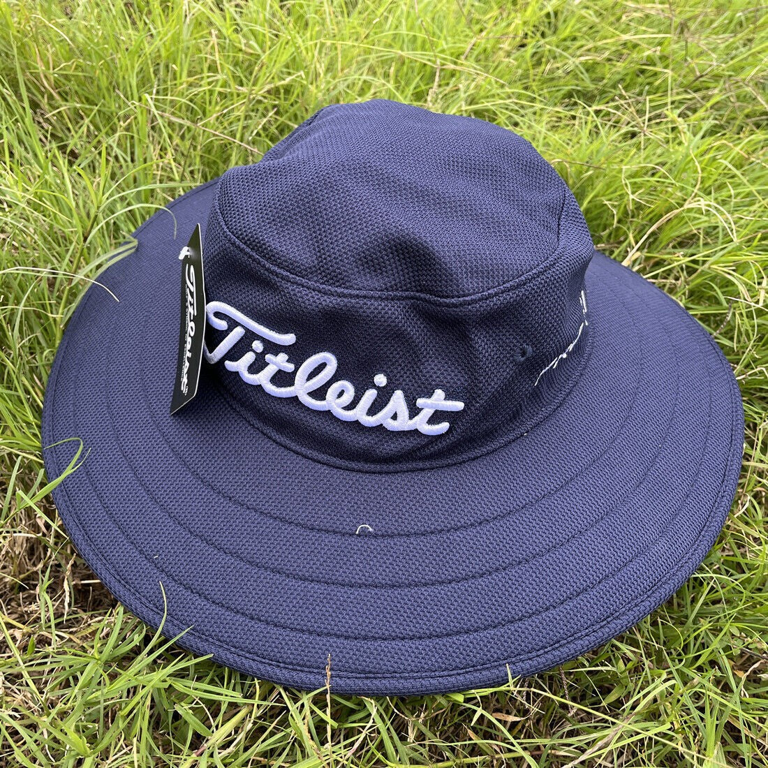 Titleist Tour Aussie Bucket Hat Wide Brim Sun Hat Golf Cap Unisex Blue/White NEW