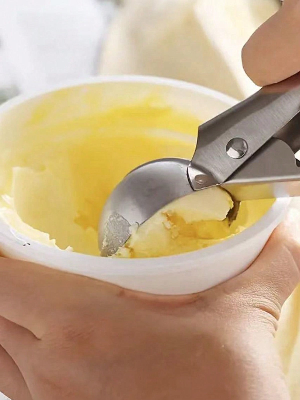 Large Stainless Steel Ice Cream Scoop with Trigger Heavy Duty Non-Stick UK