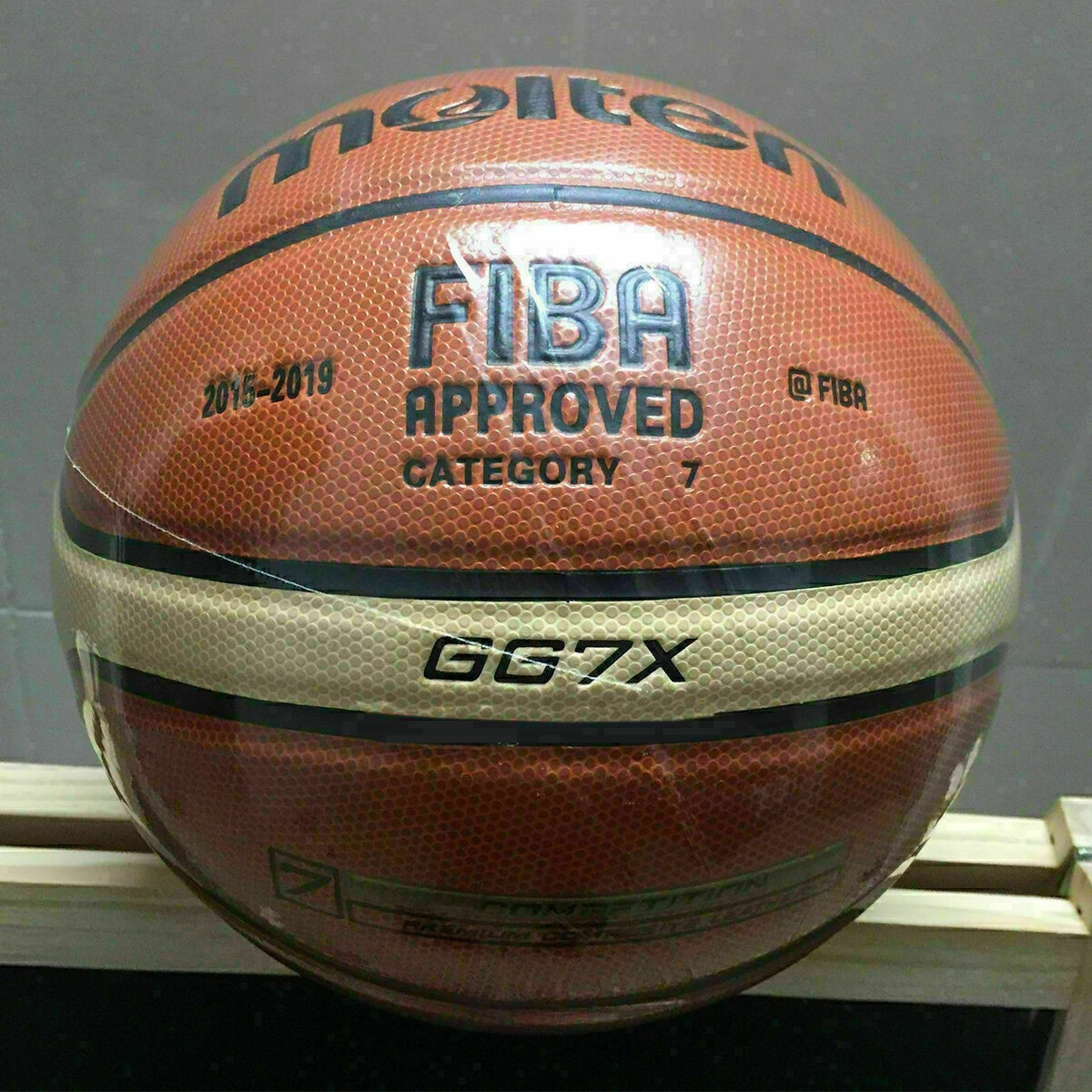 Molten GG7X Sport Balls Basketball Premium Composite Leather Ball Outdoor Balls