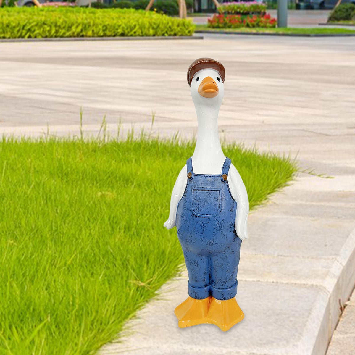 Garden Duck Statue Decor Creative Resin Duck Ornament for Lawn Outdoor Desk