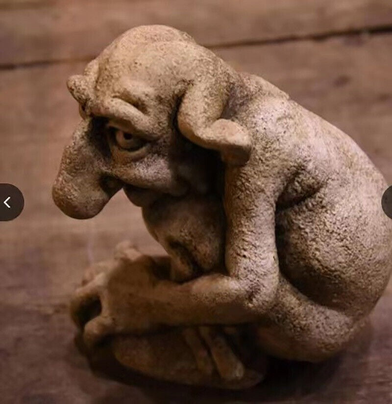 Gargoyle Statue Sculpture Ornament Mischievous Home Buddy Garden Figurine Decor