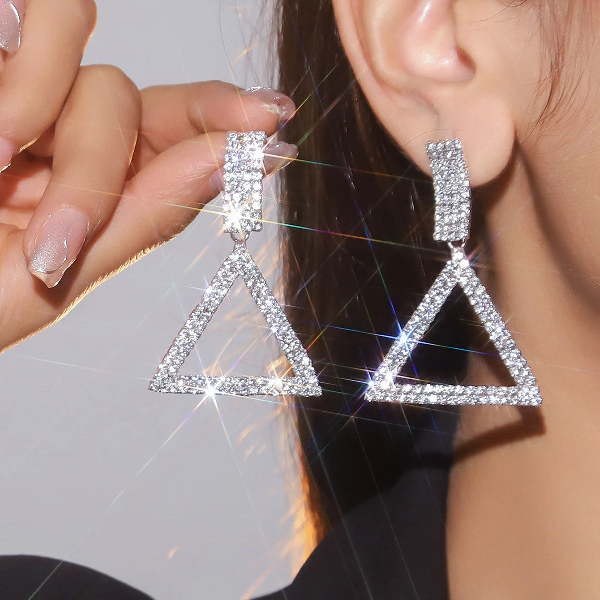 Luxury Rhinestone Crystal Triangle Earrings for Women Bridal Dangling Earrings