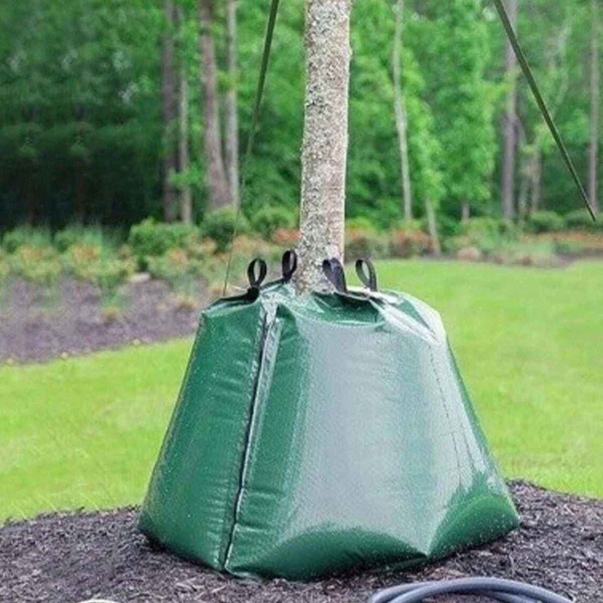 1X Tree Watering Bag 20 Gallons Slow Release Drip Irrigation Watering Tool PE