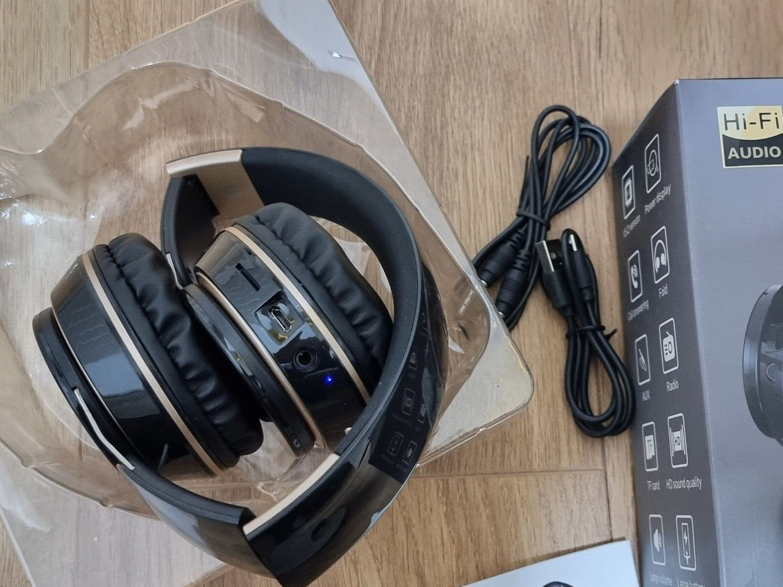 Powerful Bass Wireless Over Ear Bluetooth 5.0 Headphones Deep Bass Headset