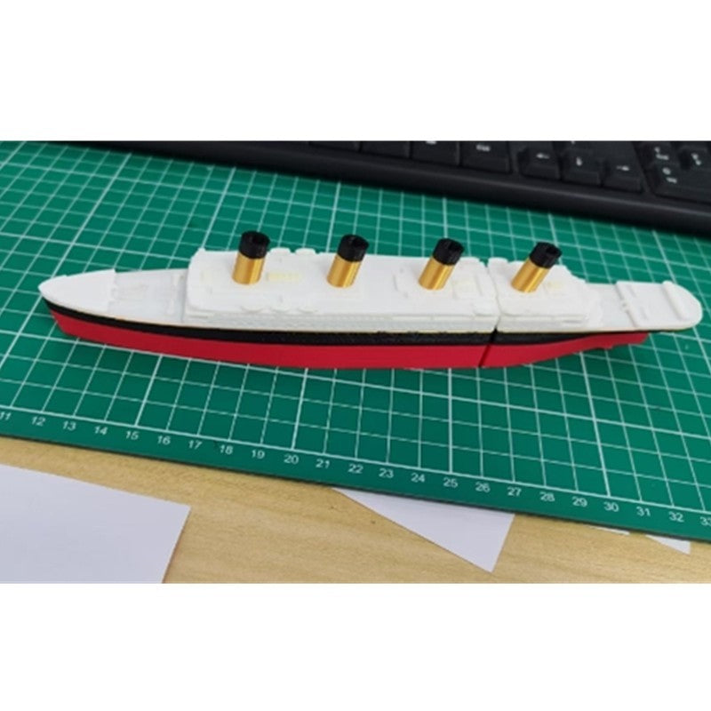 New Split In Half Titanic Bath Boat And Pool Toy, Break In Half RMS Titanic Toys