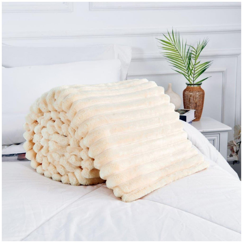 Chunky Ribbed Throw Fluffy Faux Fur Extra Large Blanket for Sofa Bed Double