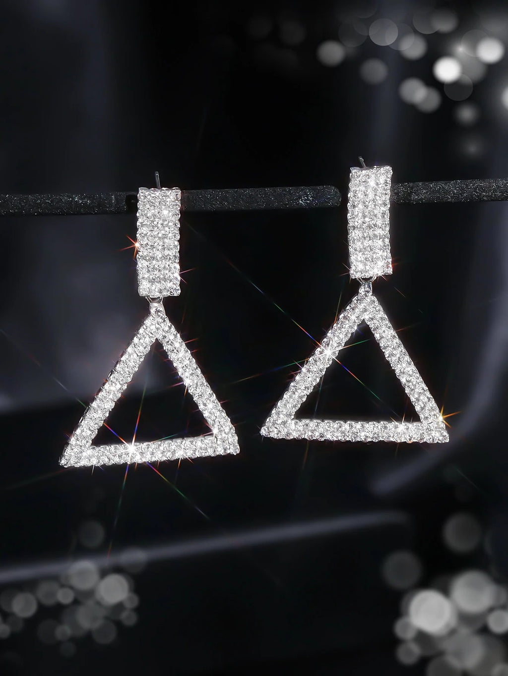Luxury Rhinestone Crystal Triangle Earrings for Women Bridal Dangling Earrings